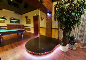 ����� ����-���� ���-������ ������������