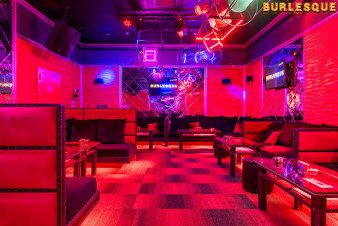 ������ ���� Burlesque ������