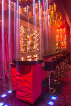 Ночной клуб Sova bien men's club & karaoke Новосибирск фото №2