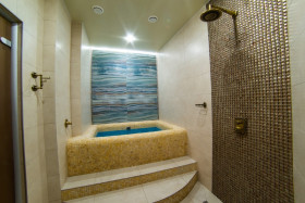 ����� ����� ������ ������ �����