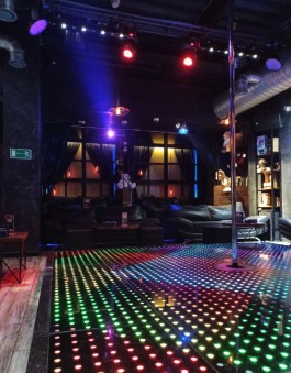 Ночной клуб Естествознание Волгоград фото №3