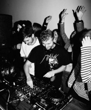 ������ ���� ����� ���