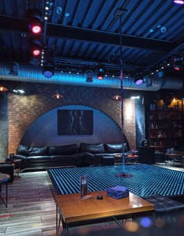 Ночной клуб Естествознание Волгоград фото №1