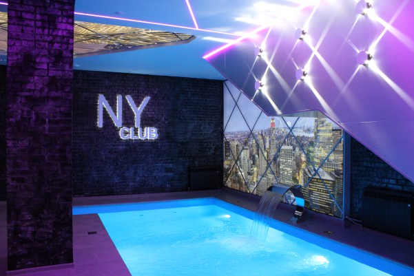 ���-���� ���� ���� �1