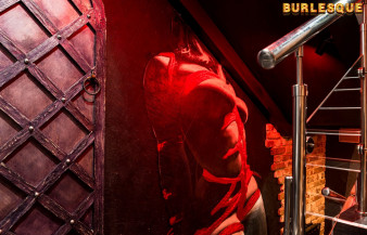 ������ ���� Burlesque ������