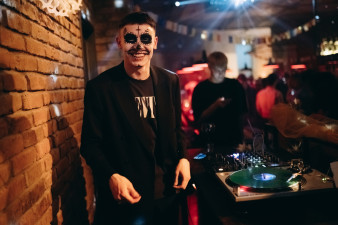 Ночной клуб Коктейль-бар Крыша Новосибирск