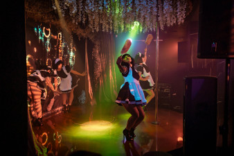 ������ ���� ������ Show Girls ������������