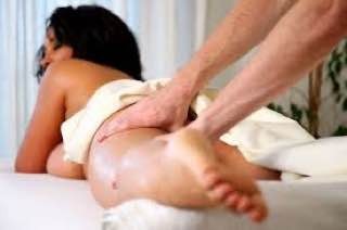 Девушка массажистка Николай, салон Николай