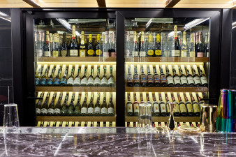 ������ ���� Red Bar&karaoke �������  ������������