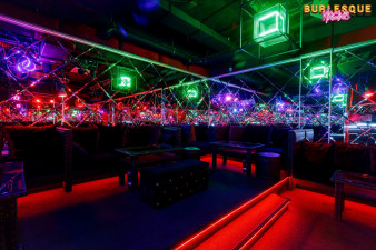 ������ ���� Burlesque ������