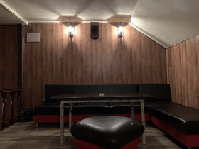 ����� ����� ����