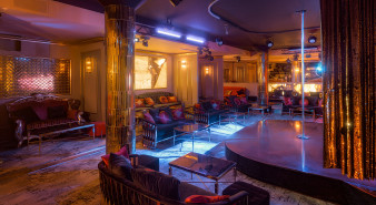 ������ ���� Le Rouge Cabaret ������