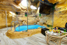 ����� ����-���� ���-������ ������������