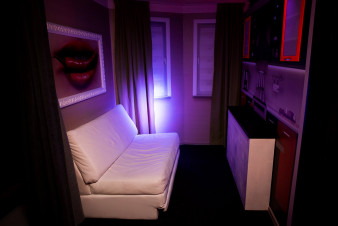 ������ ���� Virgins ������