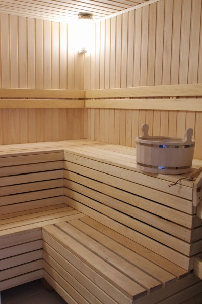 ���-���� ���� ���� �9