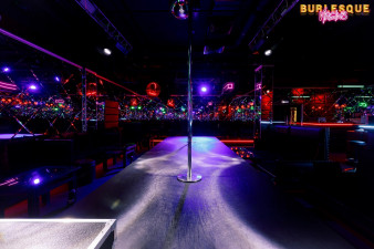 ������ ���� Burlesque ������