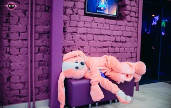 Ночной клуб Neon Киров