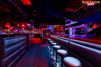 ������ ���� Burlesque ������