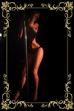 Девушка массажистка Сабина, салон Аристократ